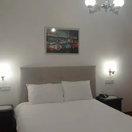 Primavera Hotel