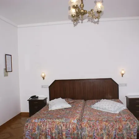 Hotel Primavera 2*